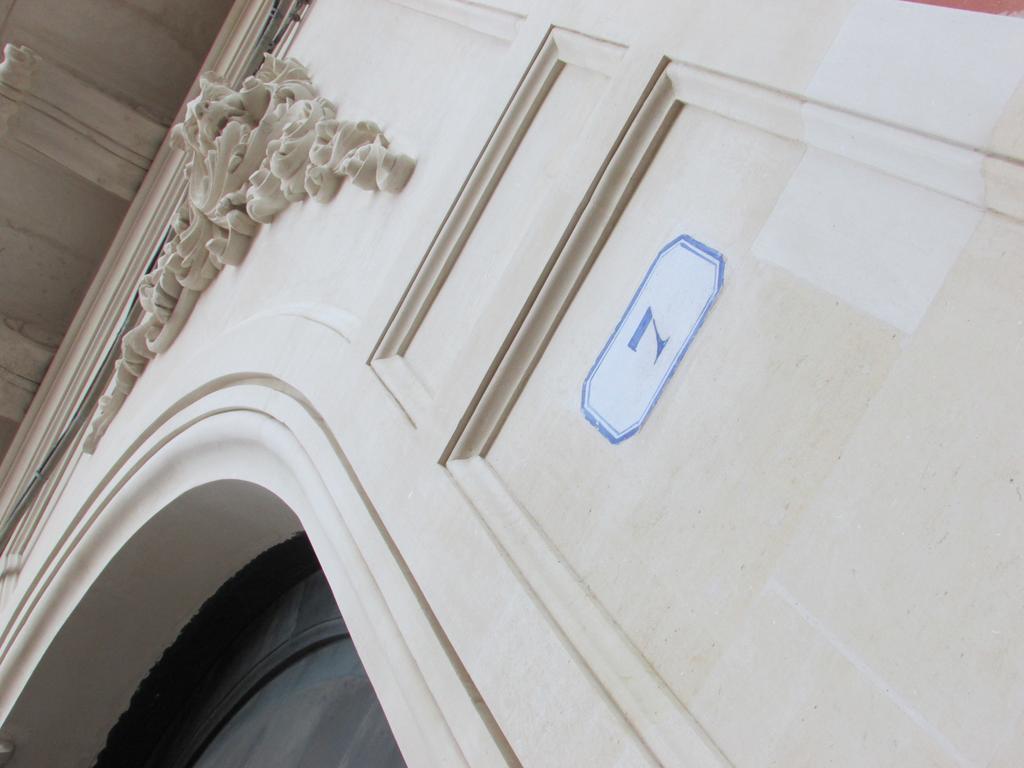 Palazzo De Giorgi B&B Lecce Exterior photo