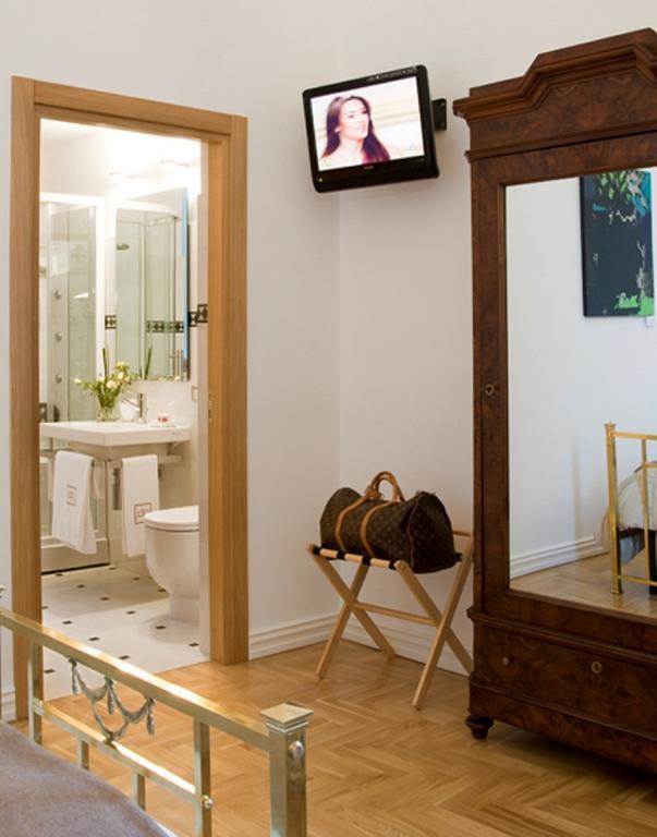 Palazzo De Giorgi B&B Lecce Room photo