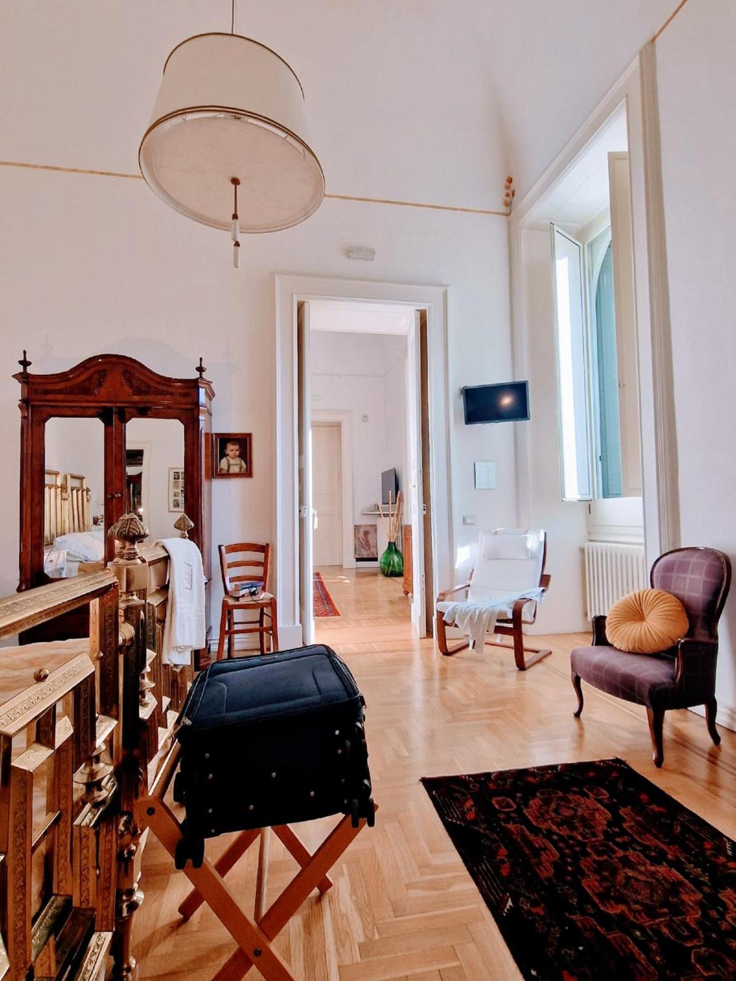 Palazzo De Giorgi B&B Lecce Exterior photo