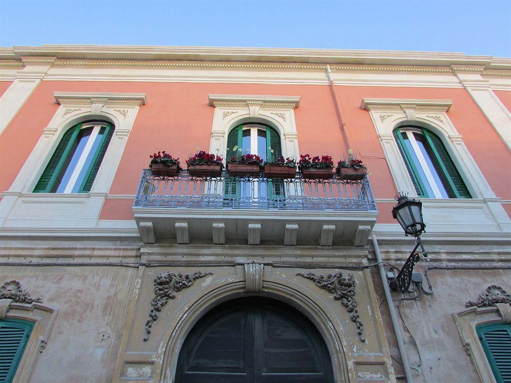 Palazzo De Giorgi B&B Lecce Exterior photo